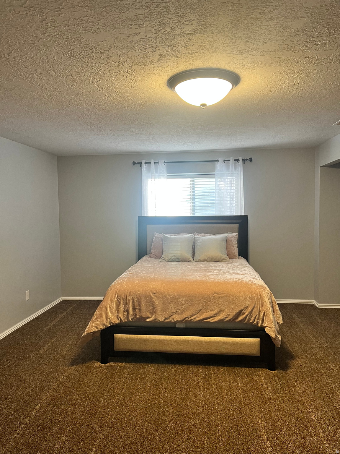 BRIARWOOD HOLLOW - Residential