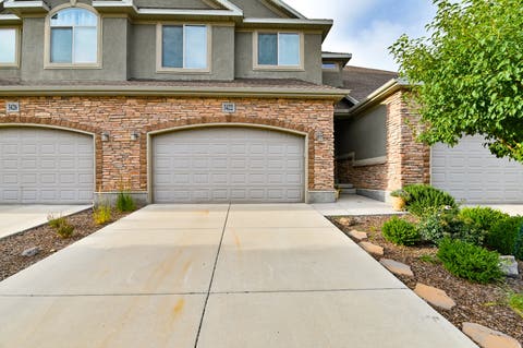 Townhouse For Rent - 3422 W Mount Cortina Way<br/> Riverton, UT 84065