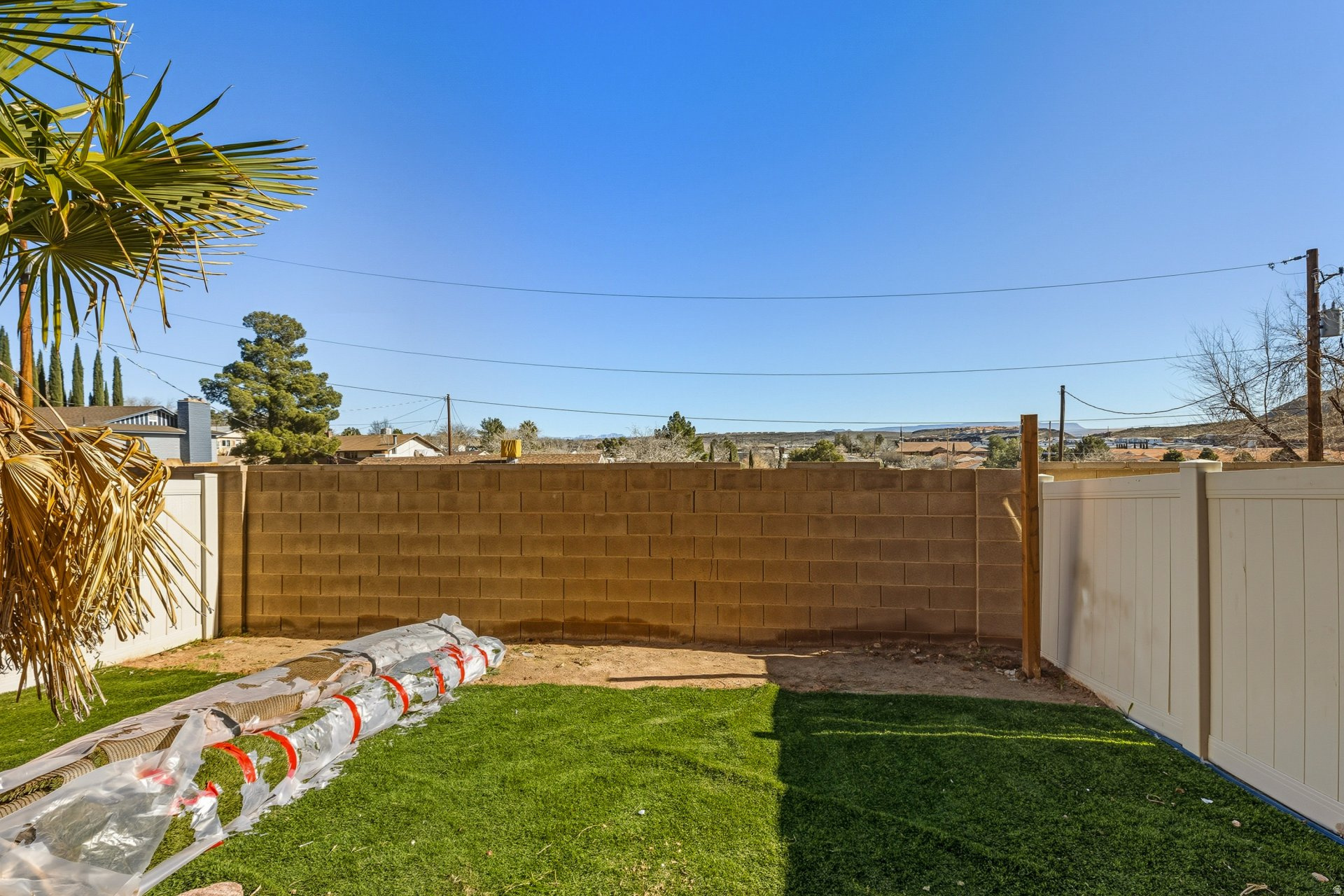 SUNVIEW TOWNHOMES - Residential