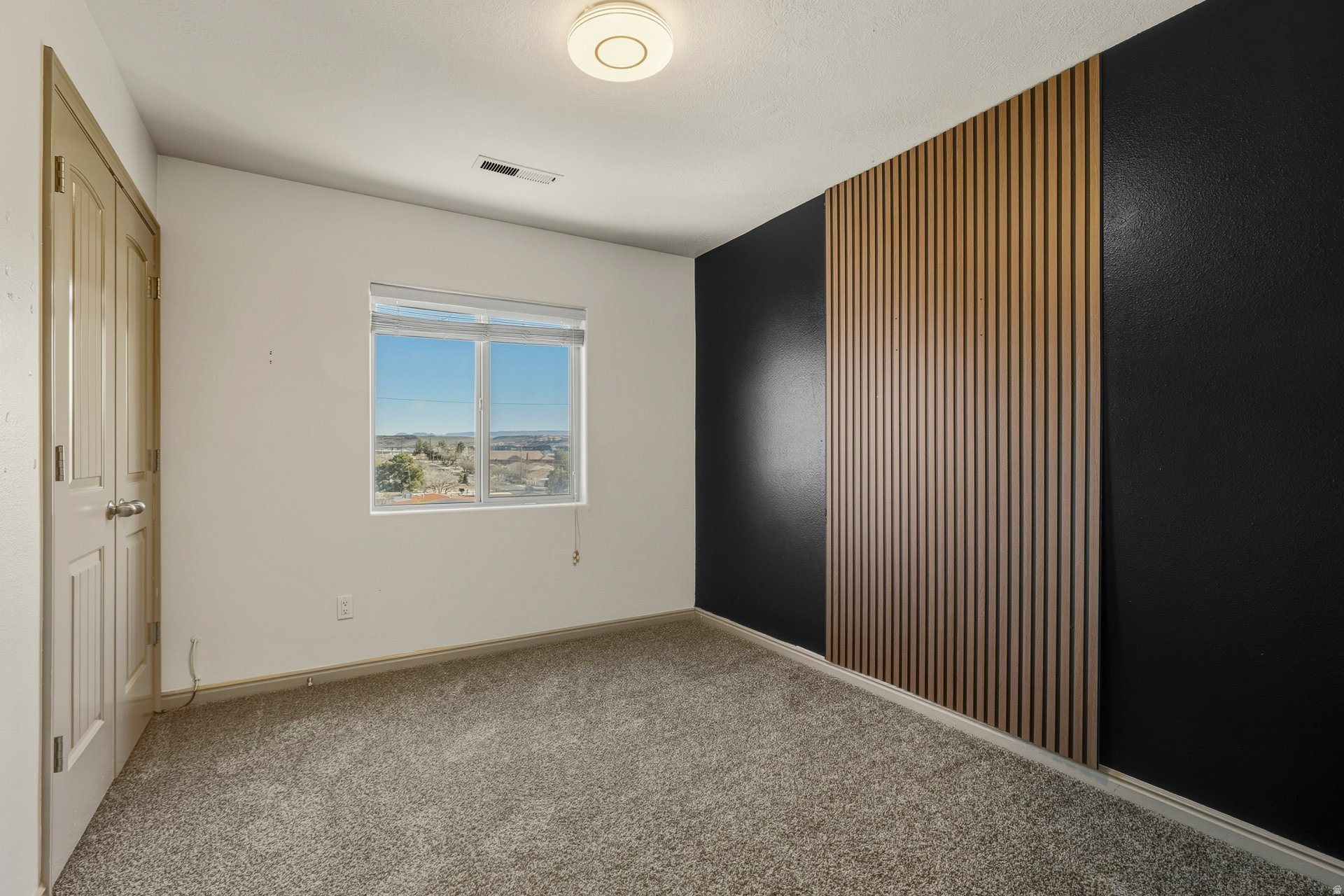 SUNVIEW TOWNHOMES - Residential