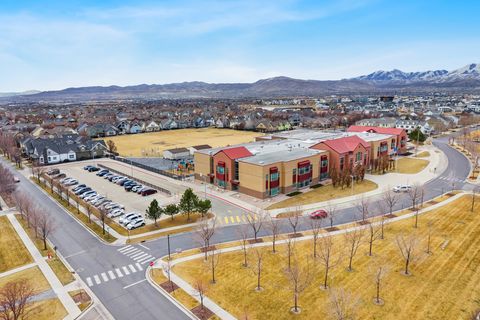 Tiny photo for 10712 S INDIGO SKY WAY, South Jordan, UT 84009 (MLS # 2139705)