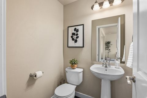 Tiny photo for 10712 S INDIGO SKY WAY, South Jordan, UT 84009 (MLS # 2139705)