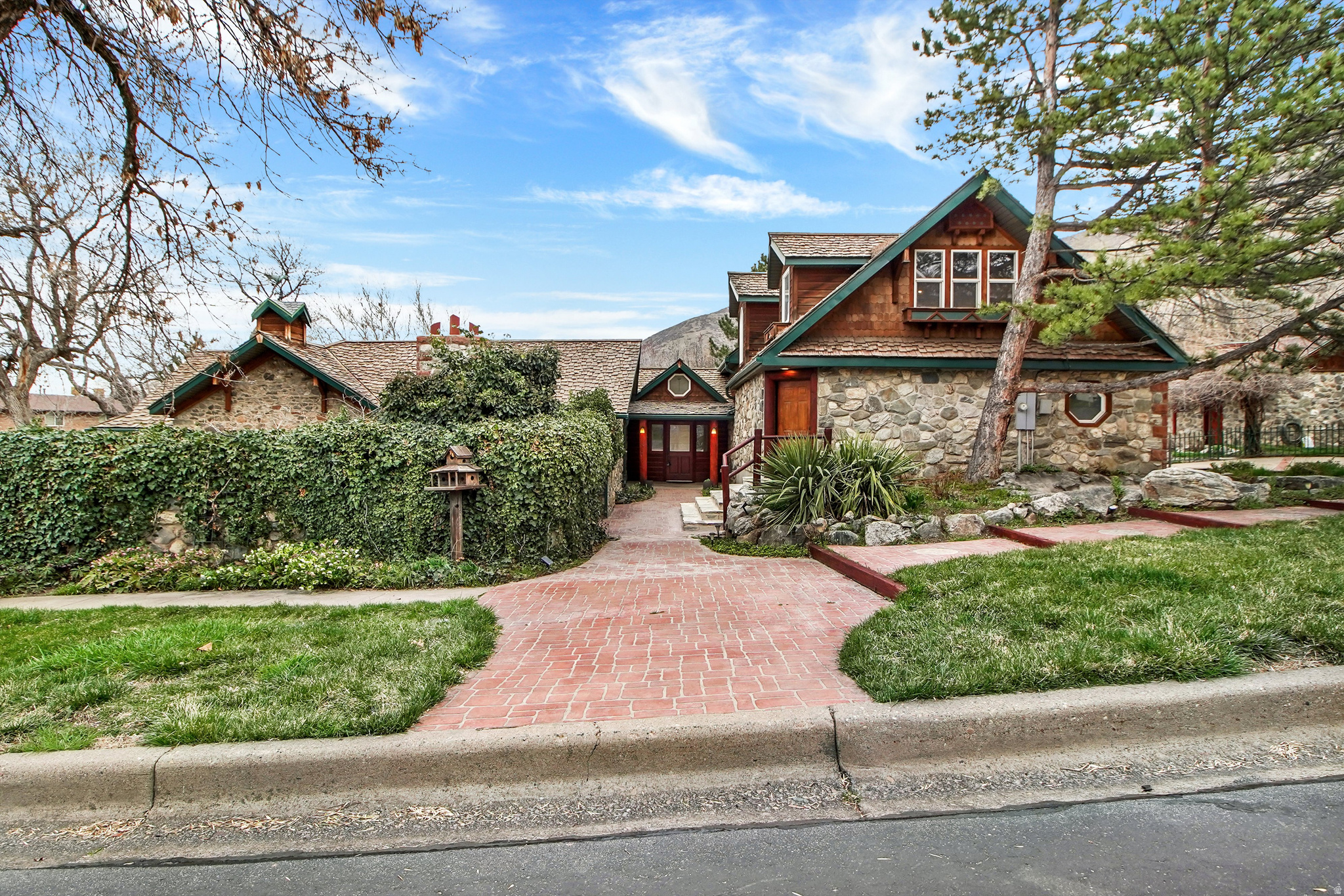 FARMINGTON TOWNSITE - Residential