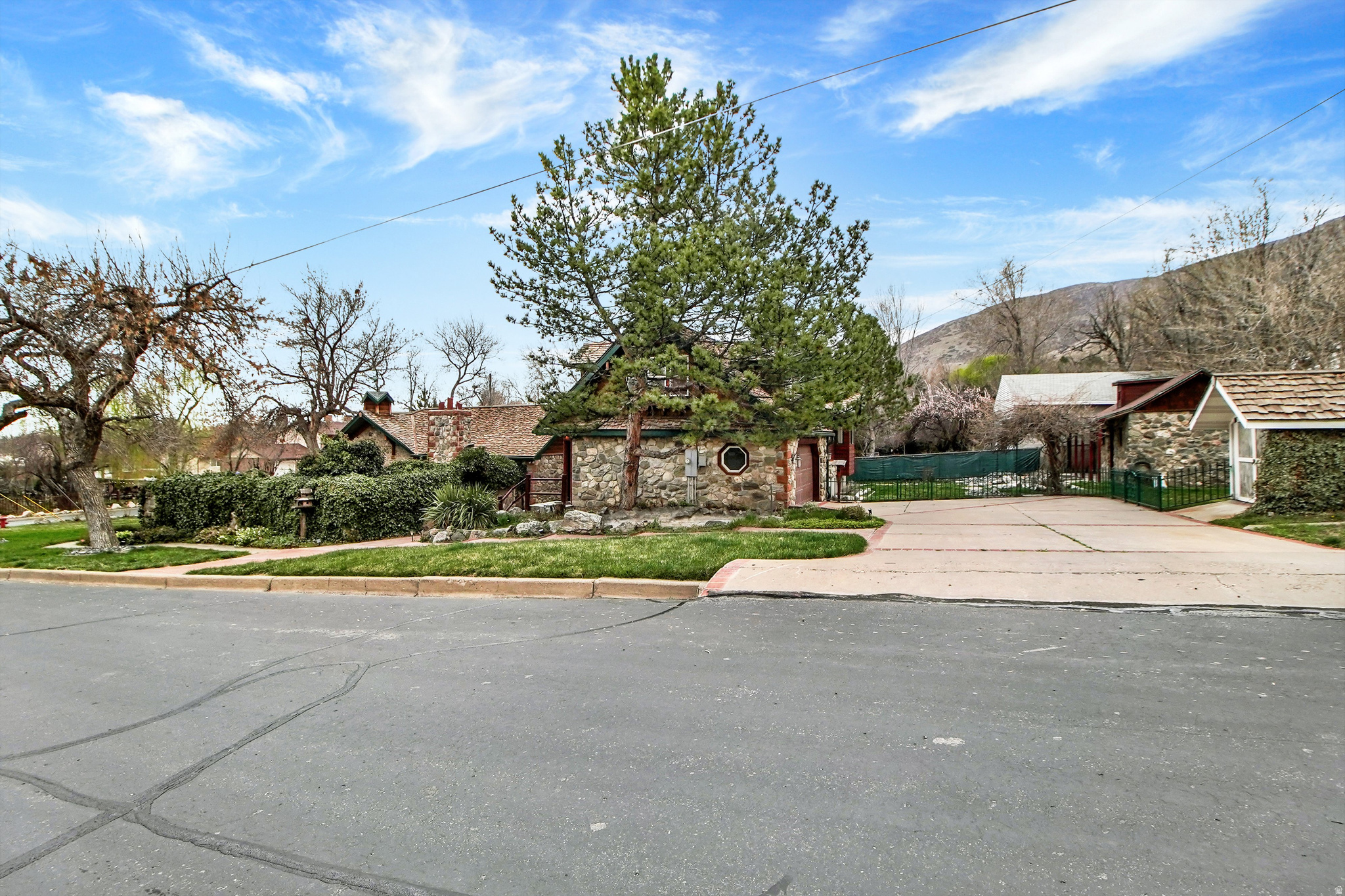 FARMINGTON TOWNSITE - Residential