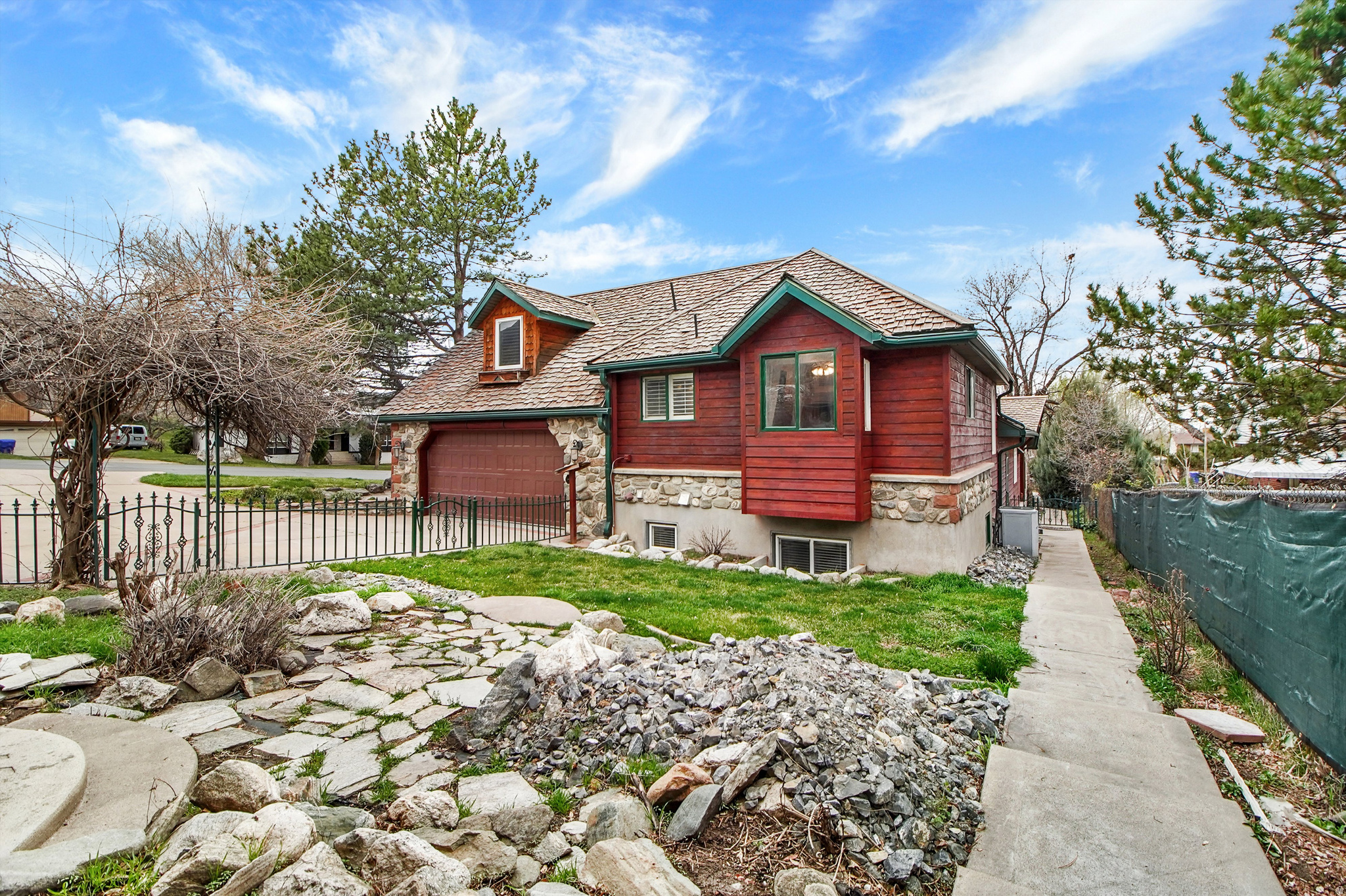 FARMINGTON TOWNSITE - Residential