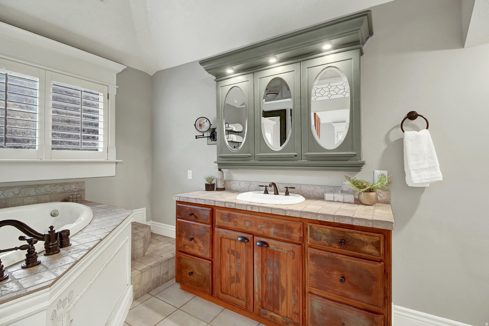 FARMINGTON TOWNSITE - Residential