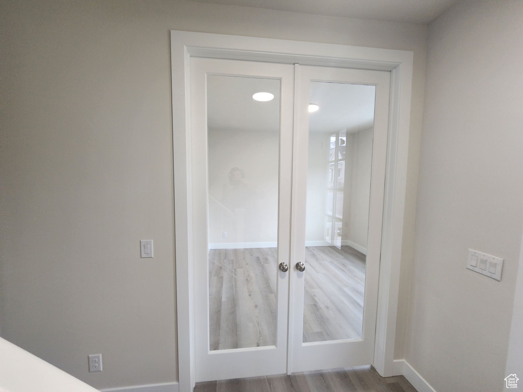 1380 E Azalea Ct, Layton, Utah image 3