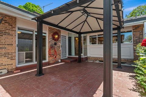 Tiny photo for 4900 S THREE FOUNTAINS DR #137, Murray, UT 84107 (MLS # 2158701)