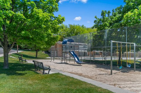 Tiny photo for 4900 S THREE FOUNTAINS DR #137, Murray, UT 84107 (MLS # 2158701)