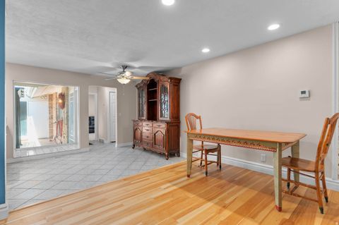 Tiny photo for 4900 S THREE FOUNTAINS DR #137, Murray, UT 84107 (MLS # 2158701)