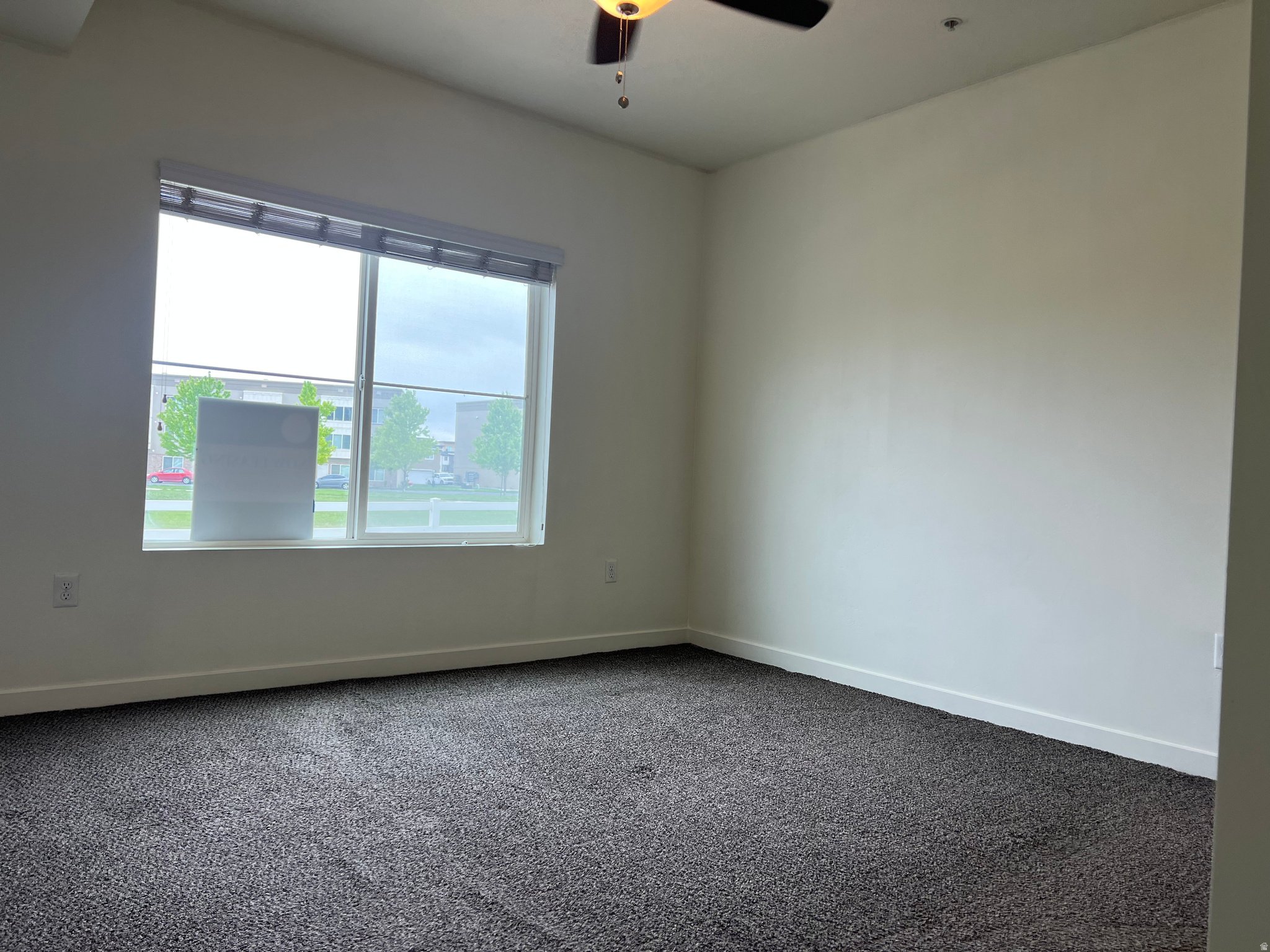 EASTON PARK - Residential Income