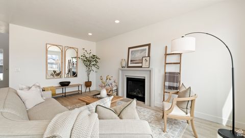 Tiny photo for 18 S CRIMSON WAY #304, Mapleton, UT 84664 (MLS # 2109548)