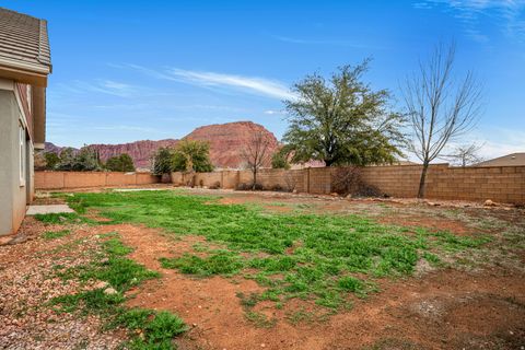 Tiny photo for 179 S 435 CIR W, Ivins, UT 84738 (MLS # 2134683)