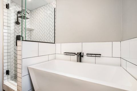 Tiny photo for 179 S 435 CIR W, Ivins, UT 84738 (MLS # 2134683)