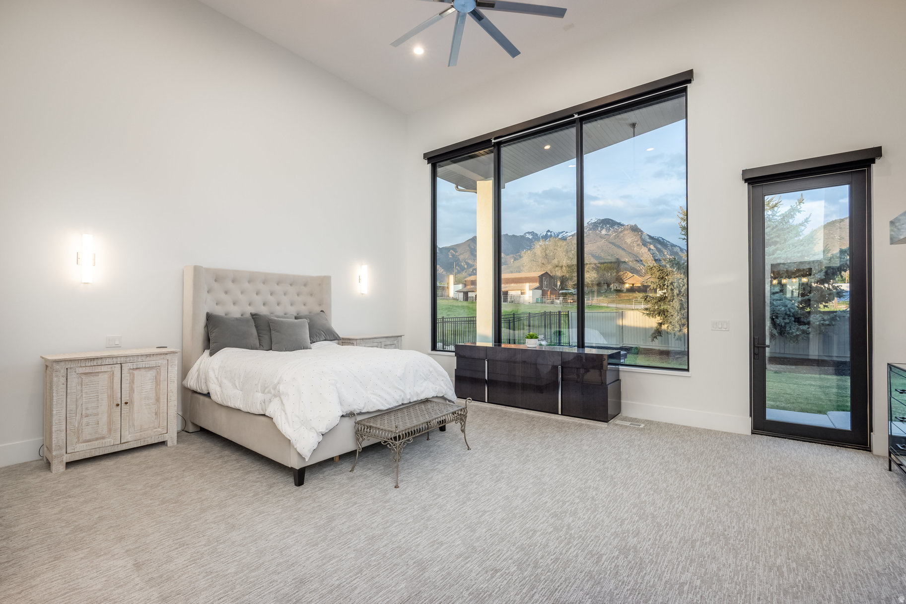 CANYON VIEW - Residential