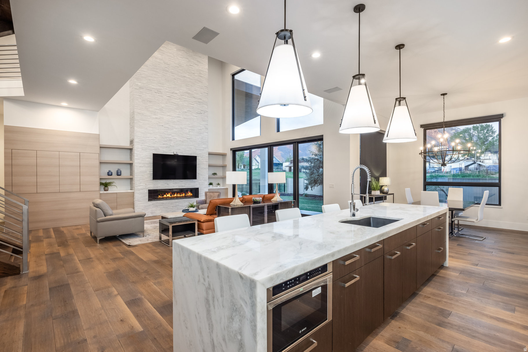 CANYON VIEW - Residential