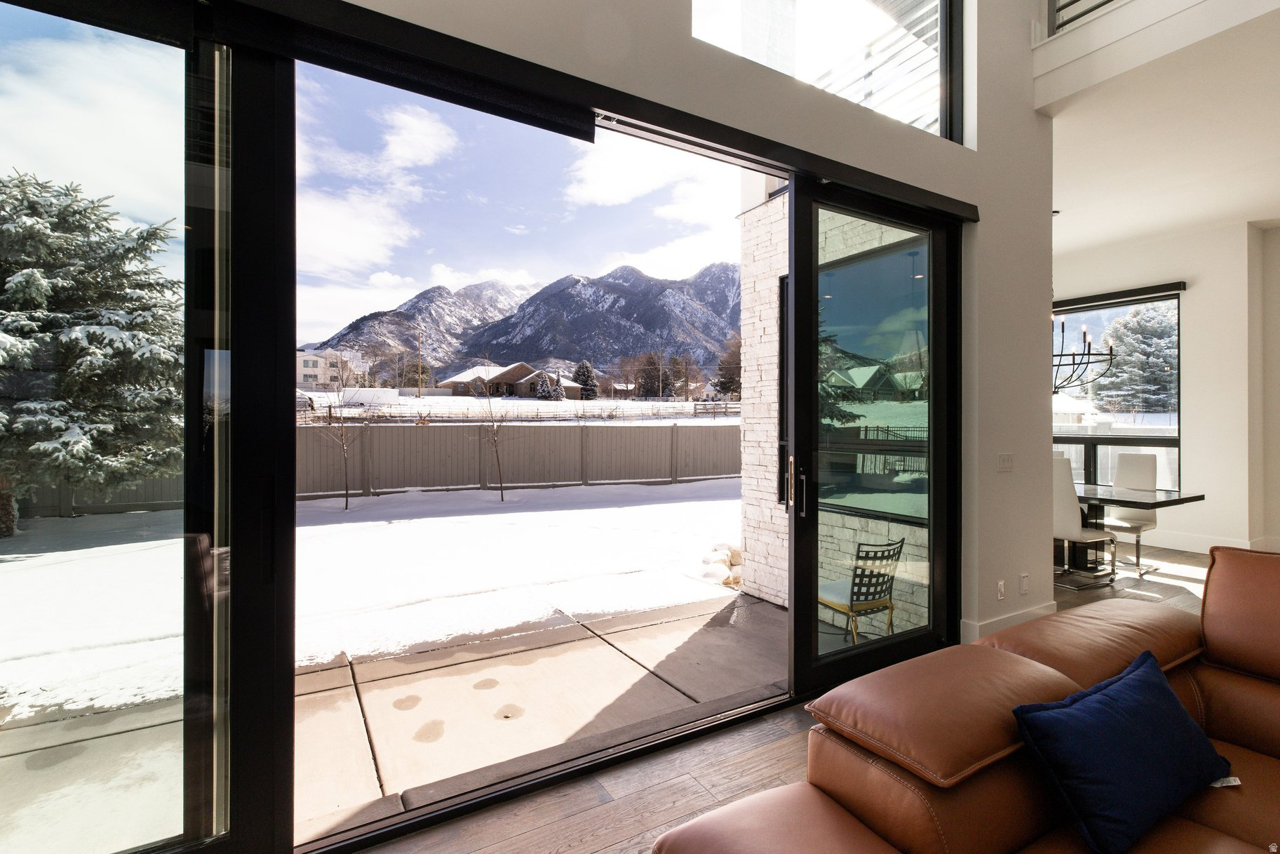 CANYON VIEW - Residential