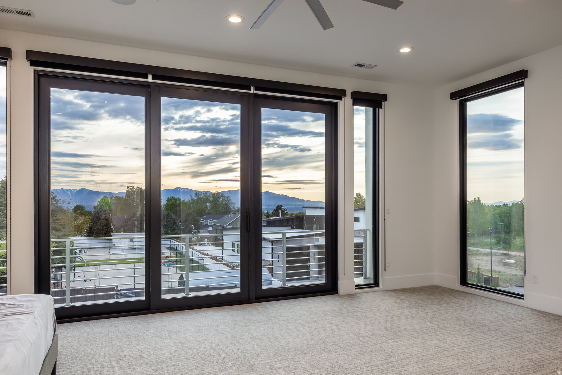 CANYON VIEW - Residential