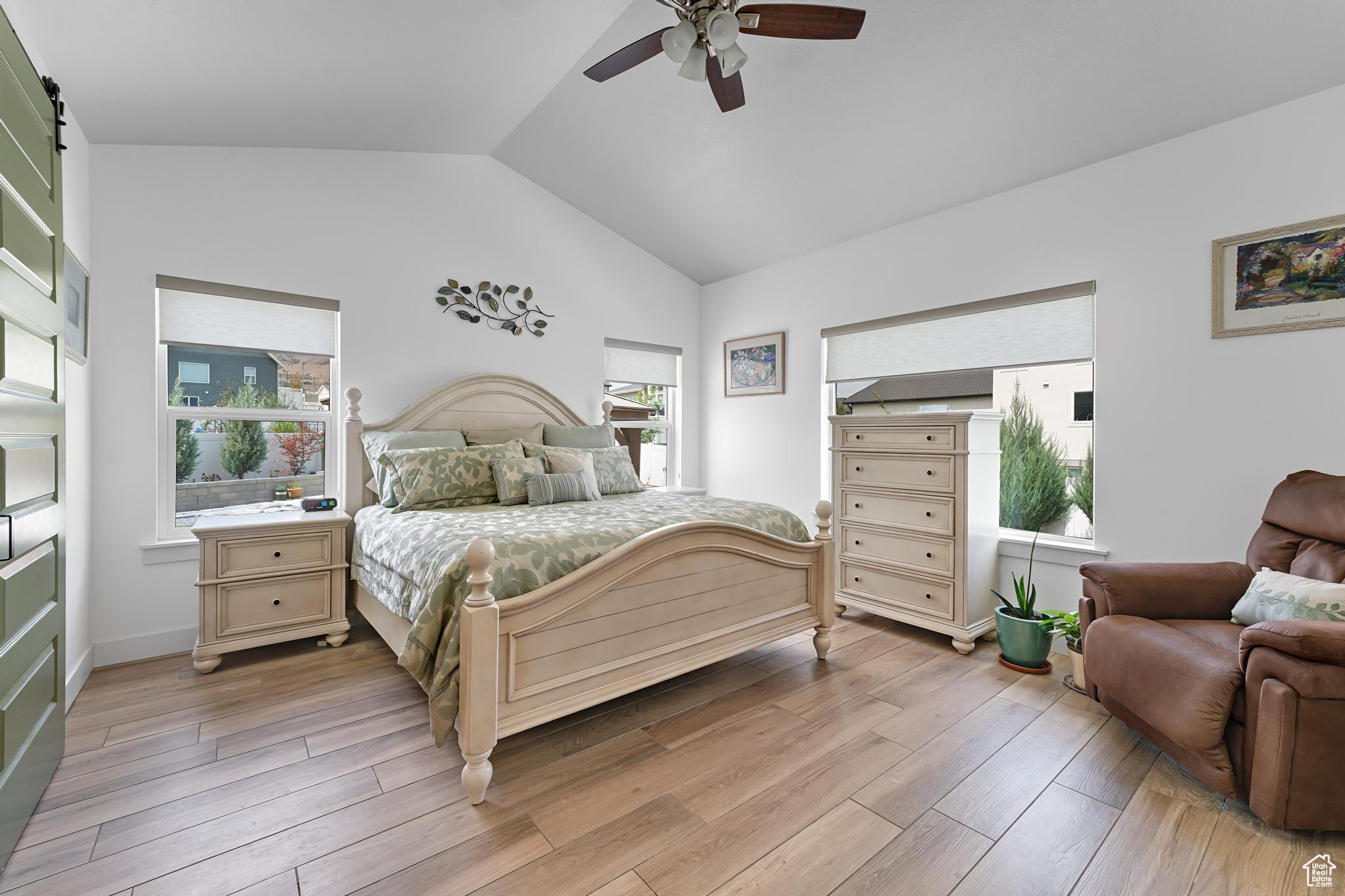 CATALINA BAY - Residential