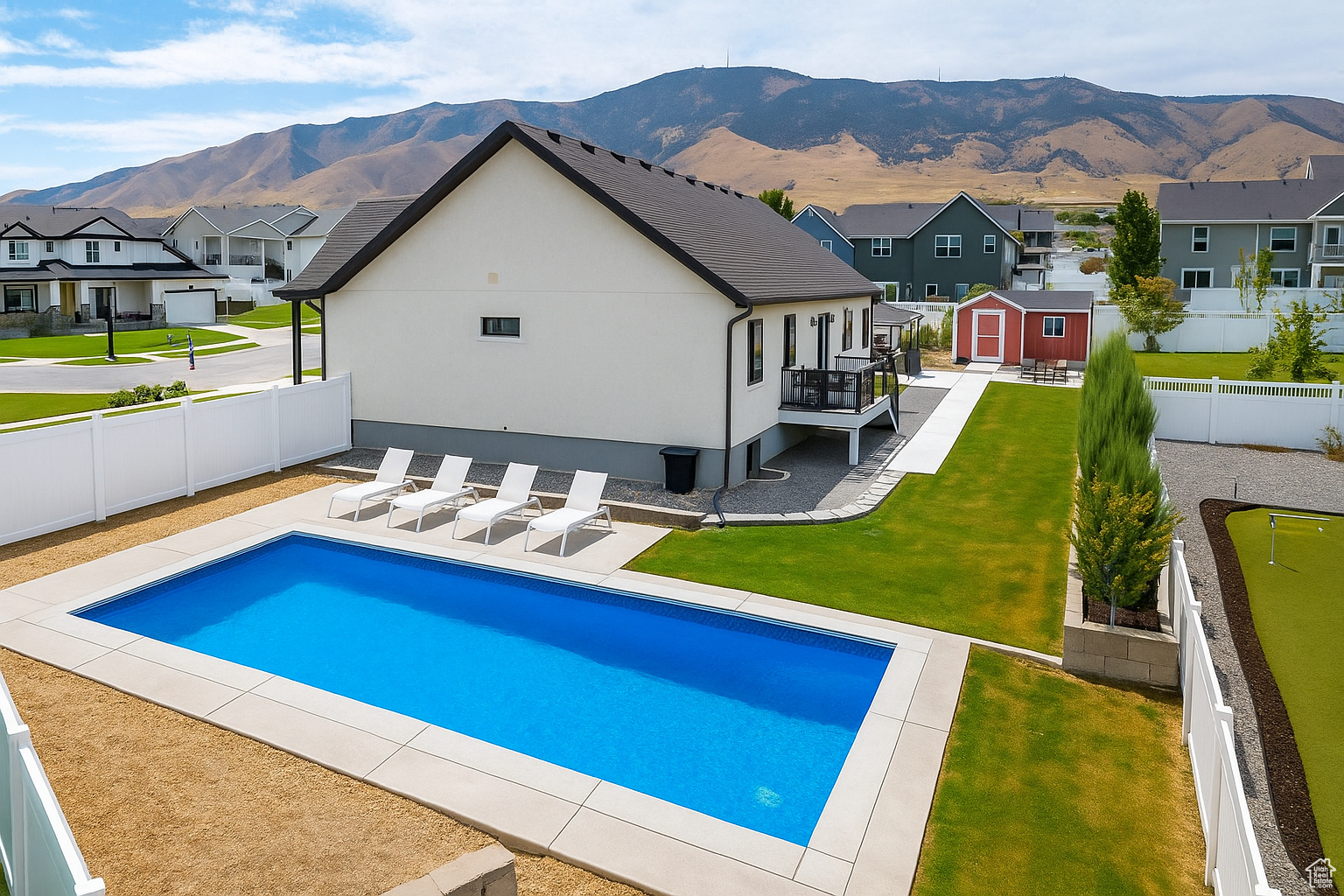 CATALINA BAY - Residential