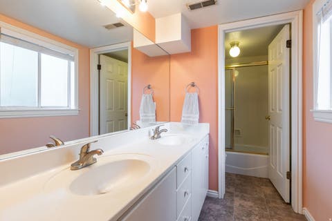 Tiny photo for 1148 E RAYMOND RD, Fruit Heights, UT 84037 (MLS # 2164487)