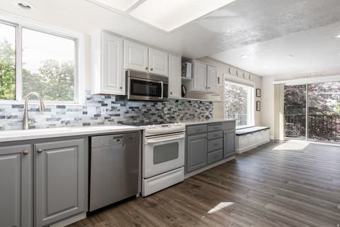 Tiny photo for 1148 E RAYMOND RD, Fruit Heights, UT 84037 (MLS # 2164487)