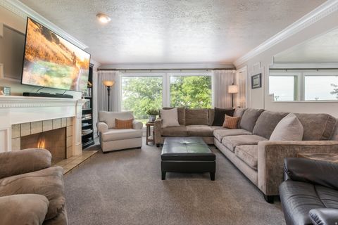 Tiny photo for 1148 E RAYMOND RD, Fruit Heights, UT 84037 (MLS # 2164487)