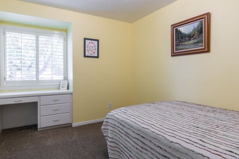 Tiny photo for 1148 E RAYMOND RD, Fruit Heights, UT 84037 (MLS # 2164487)