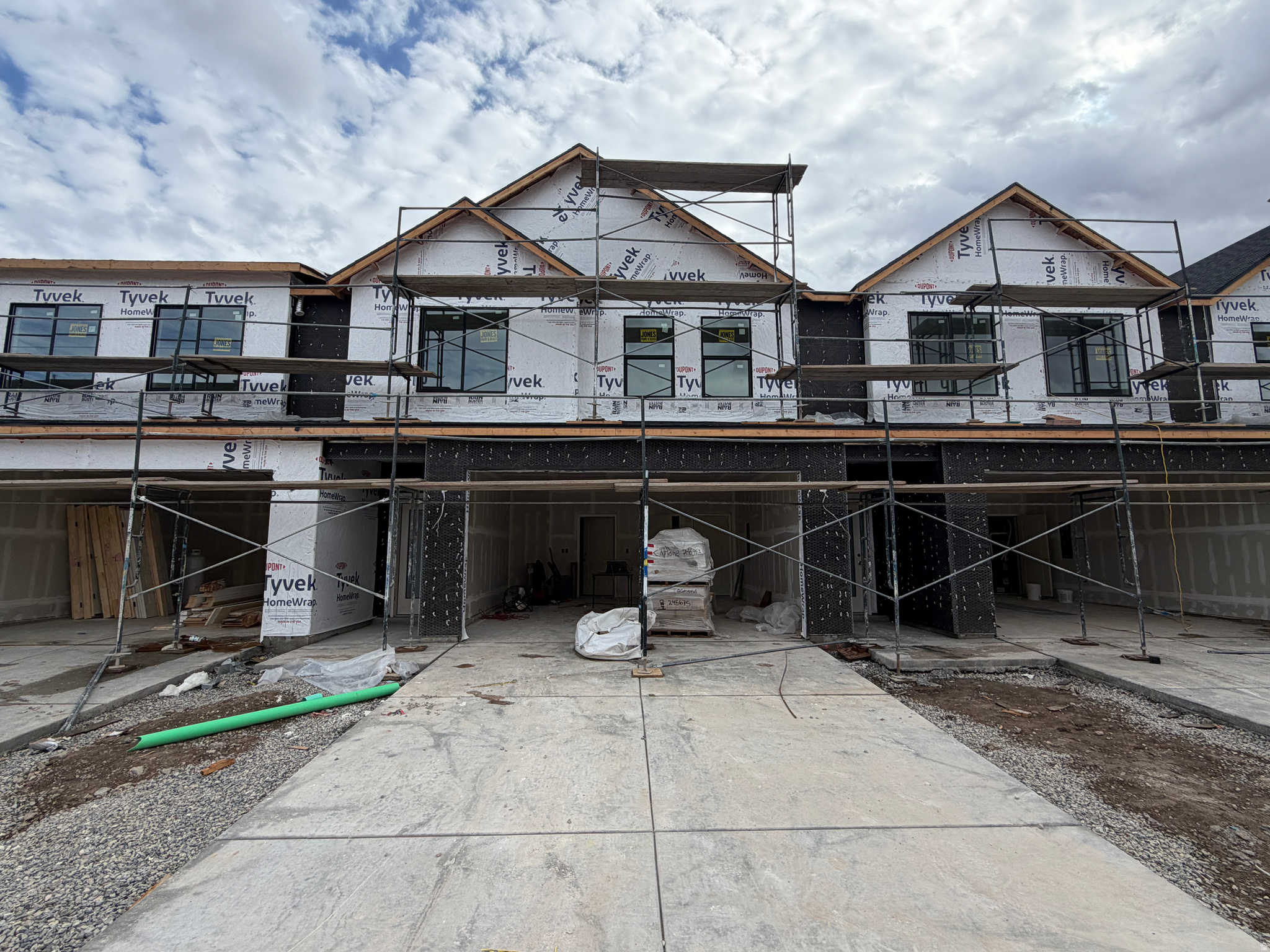 HIATT CREEK - Residential