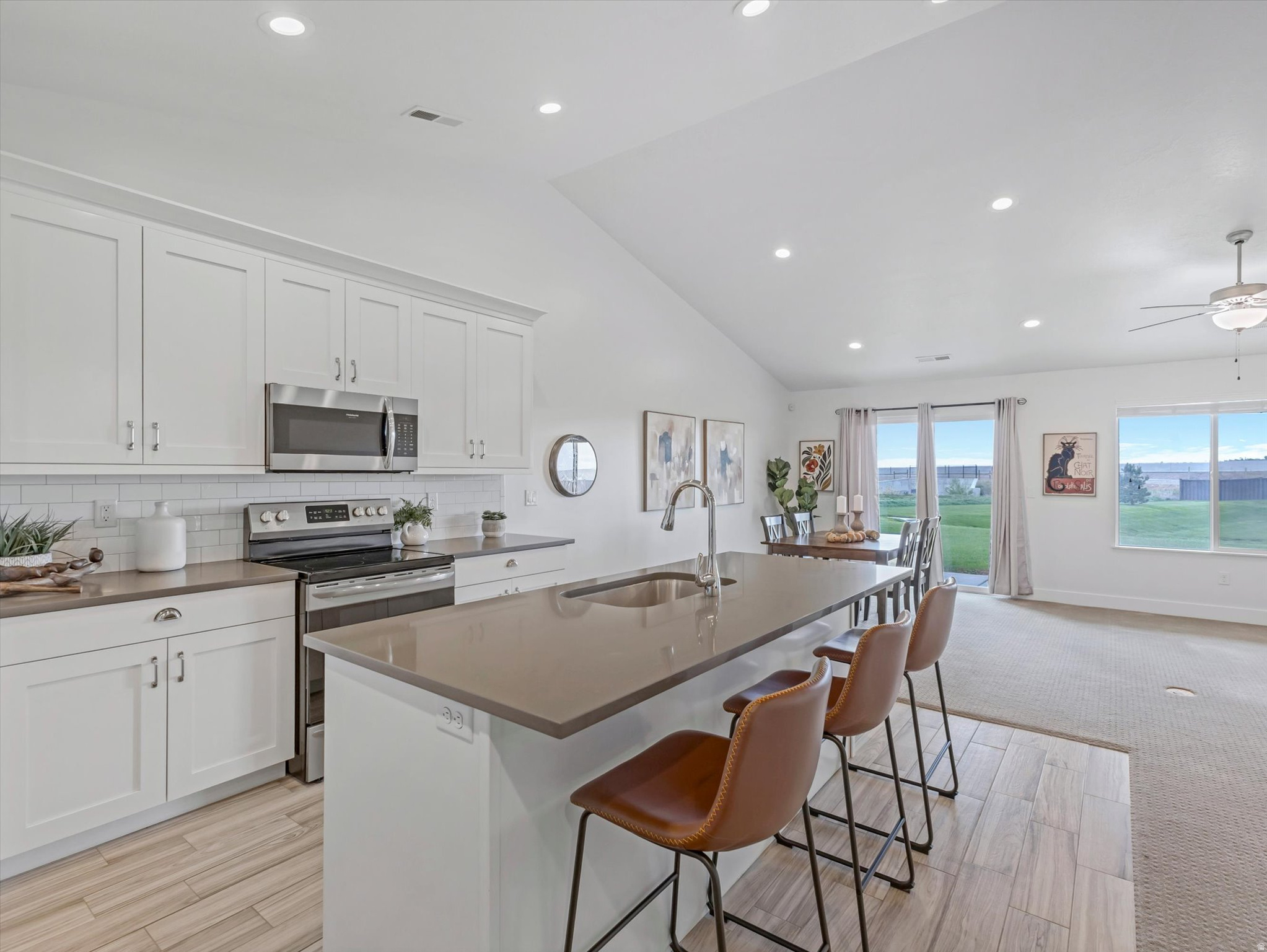 VILLAS AT KAYS CREEK - Residential