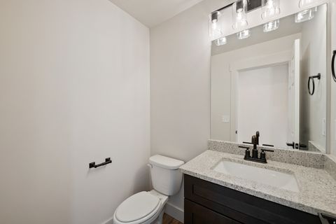 Tiny photo for 453 N 460 E, Salem, UT 84653 (MLS # 2131951)