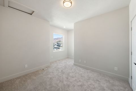 Tiny photo for 453 N 460 E, Salem, UT 84653 (MLS # 2131951)