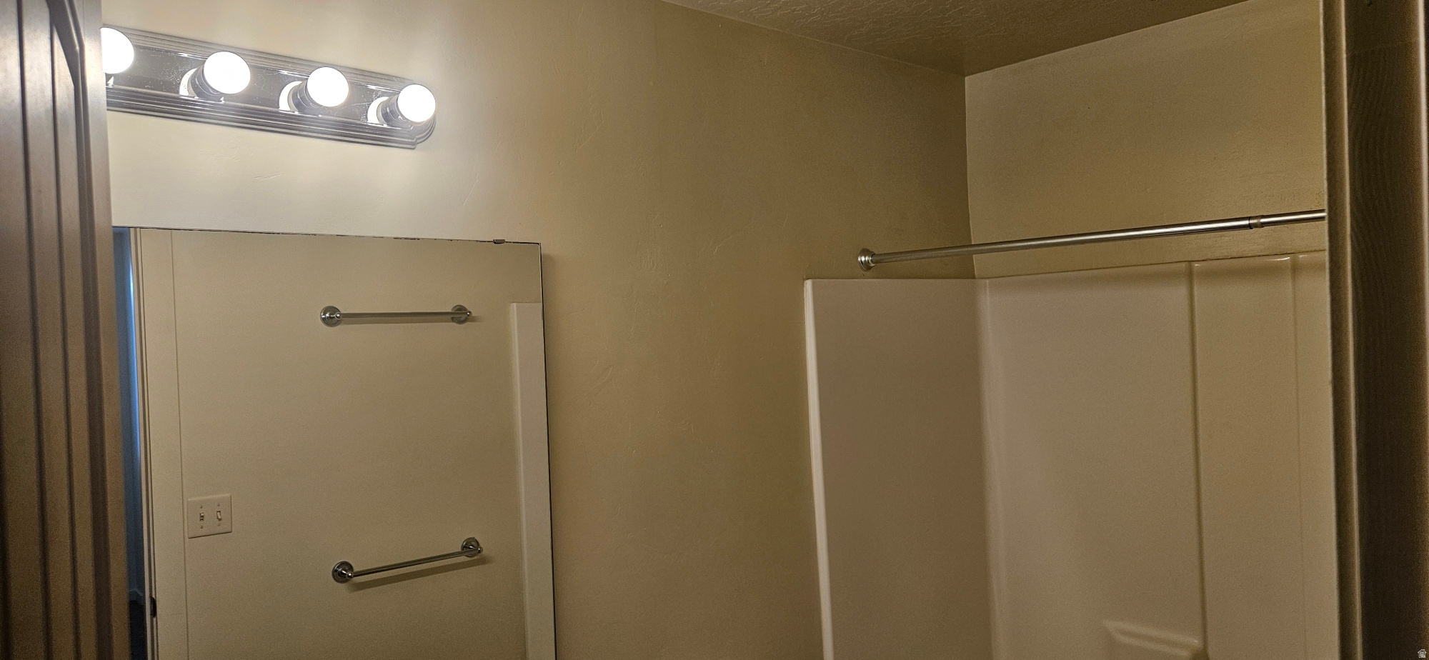 SPRING CREEK TOWN HOMES - Residential