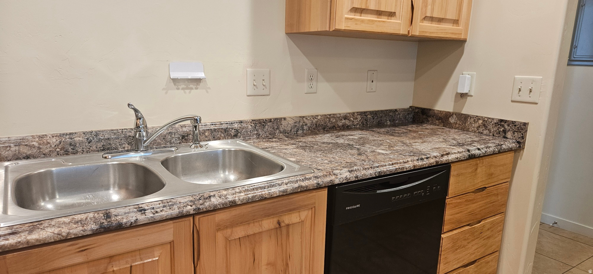 SPRING CREEK TOWN HOMES - Residential