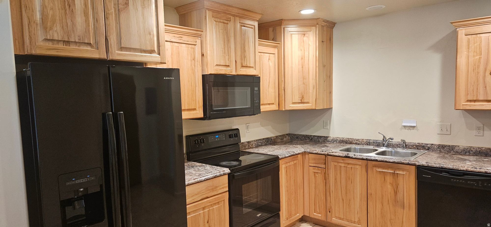 SPRING CREEK TOWN HOMES - Residential