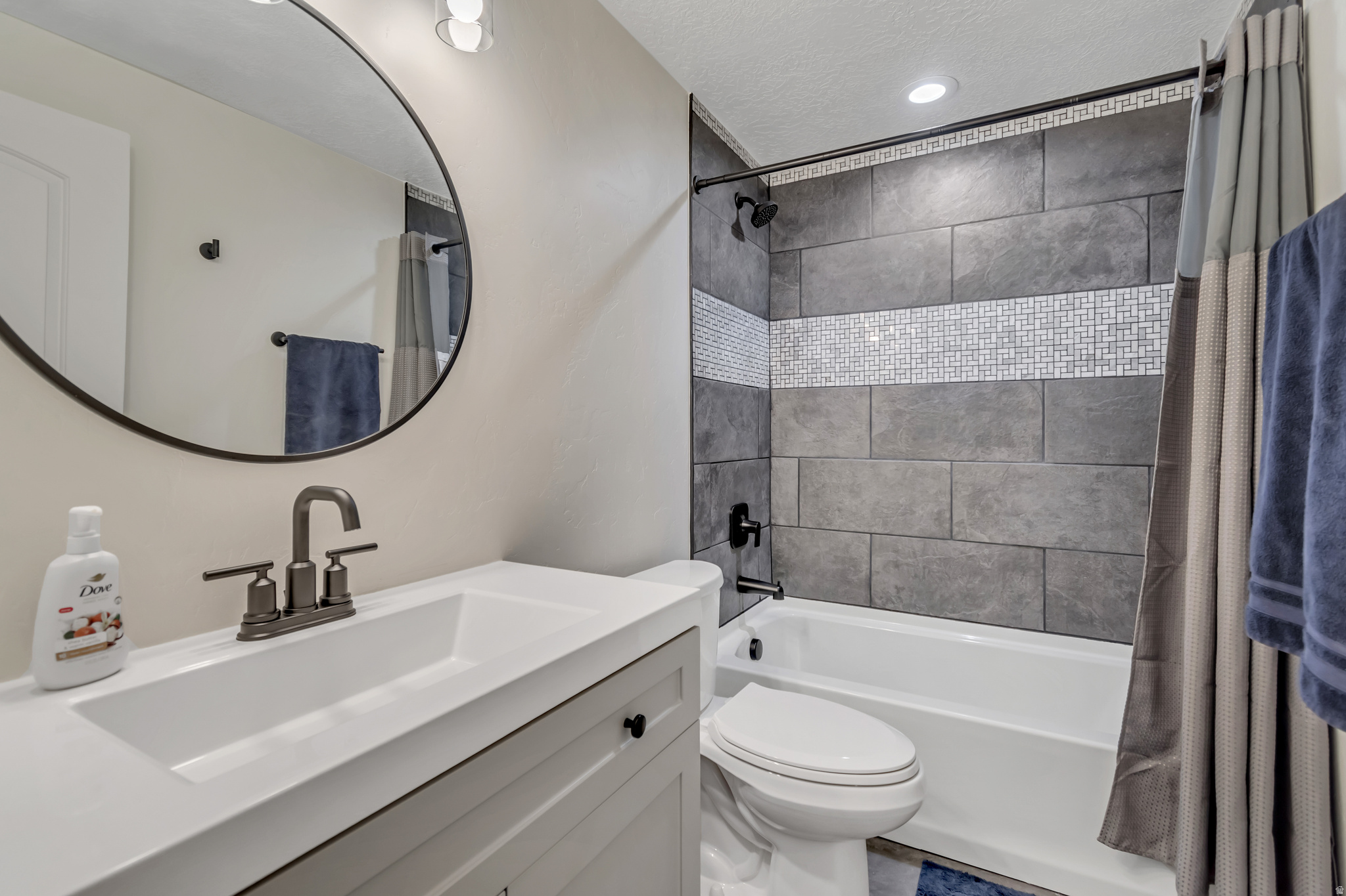 LEGACY FARMS - Residential