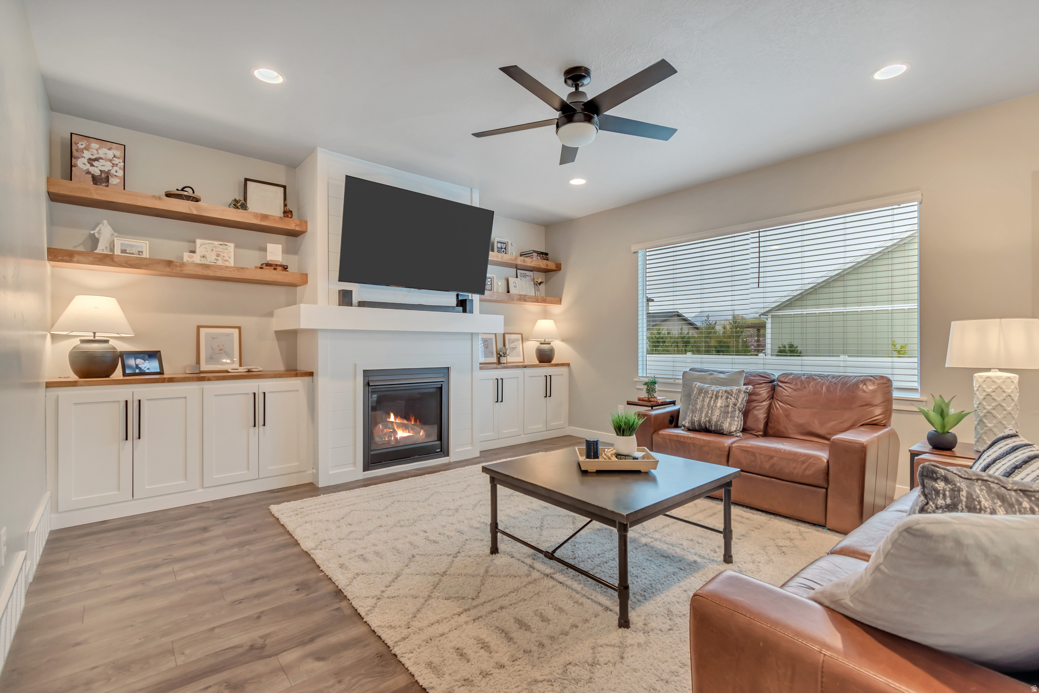 LEGACY FARMS - Residential