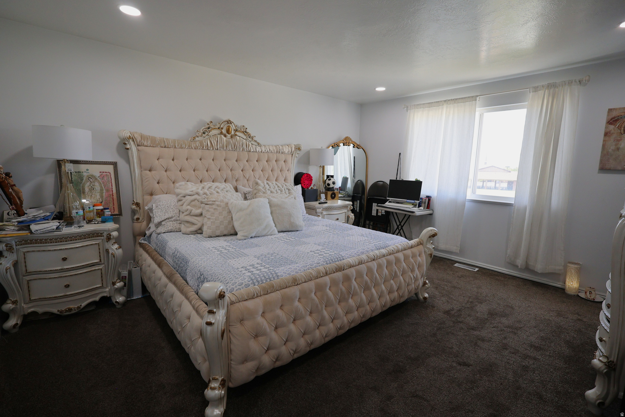 HOLT ESTATES - Residential