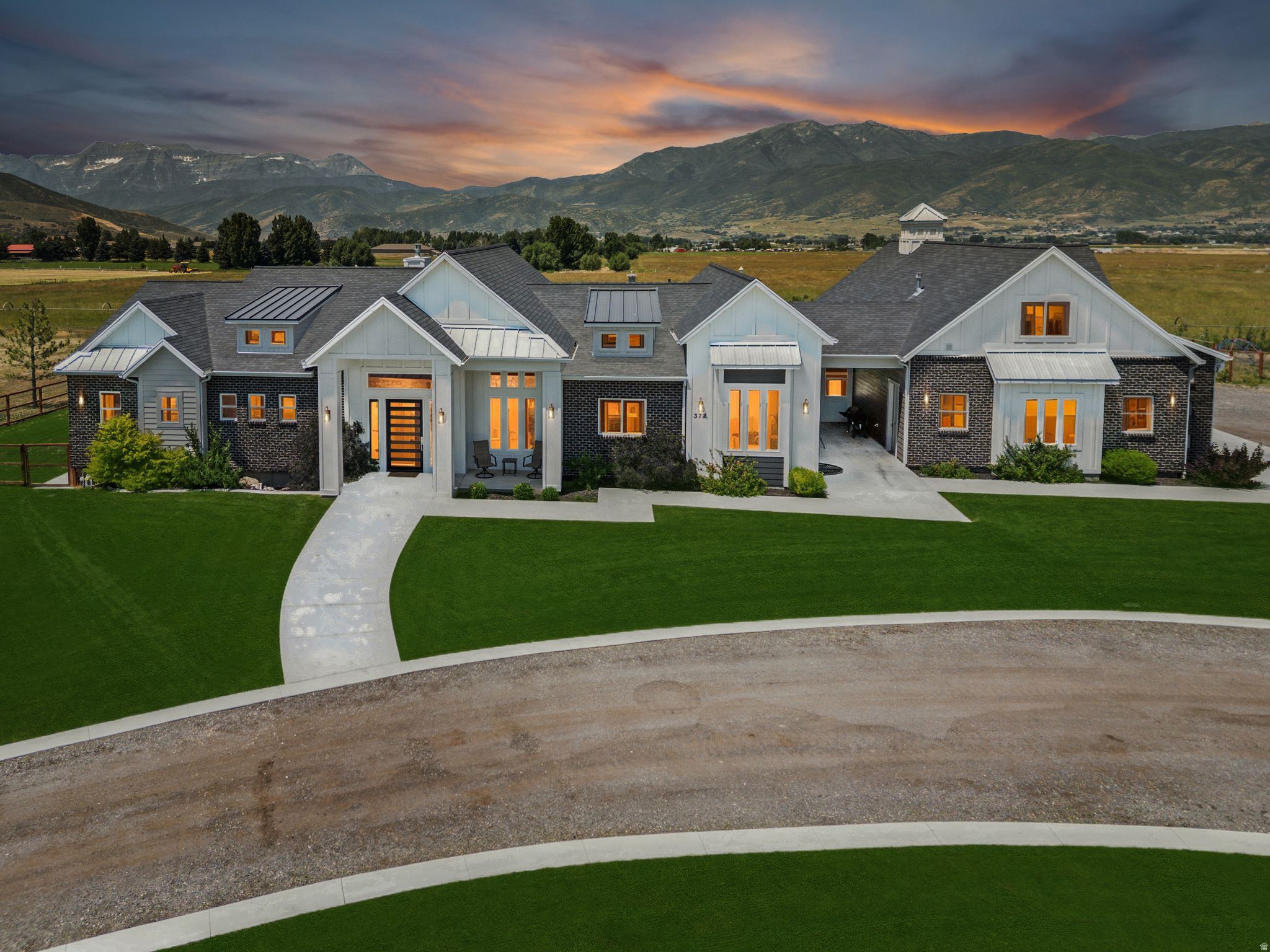 THREE FARMS ESTATES - Residential