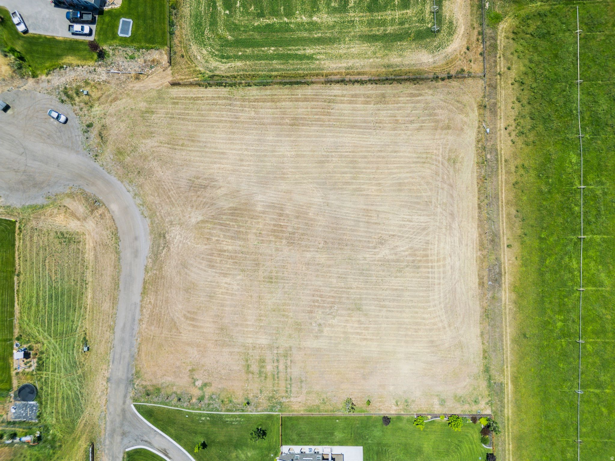 THREE FARMS ESTATES - Residential