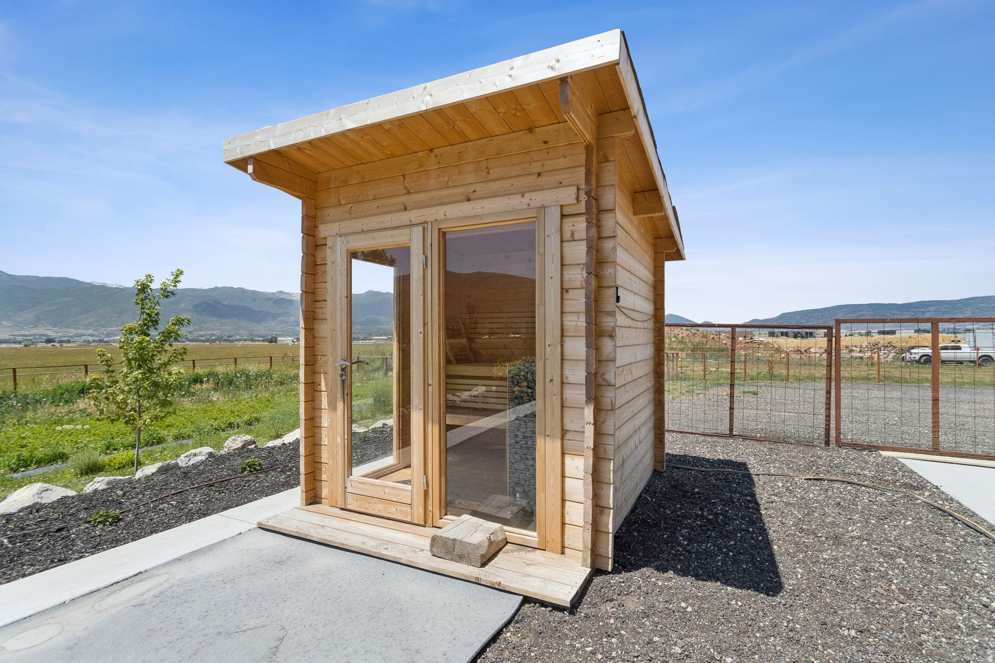 THREE FARMS ESTATES - Residential