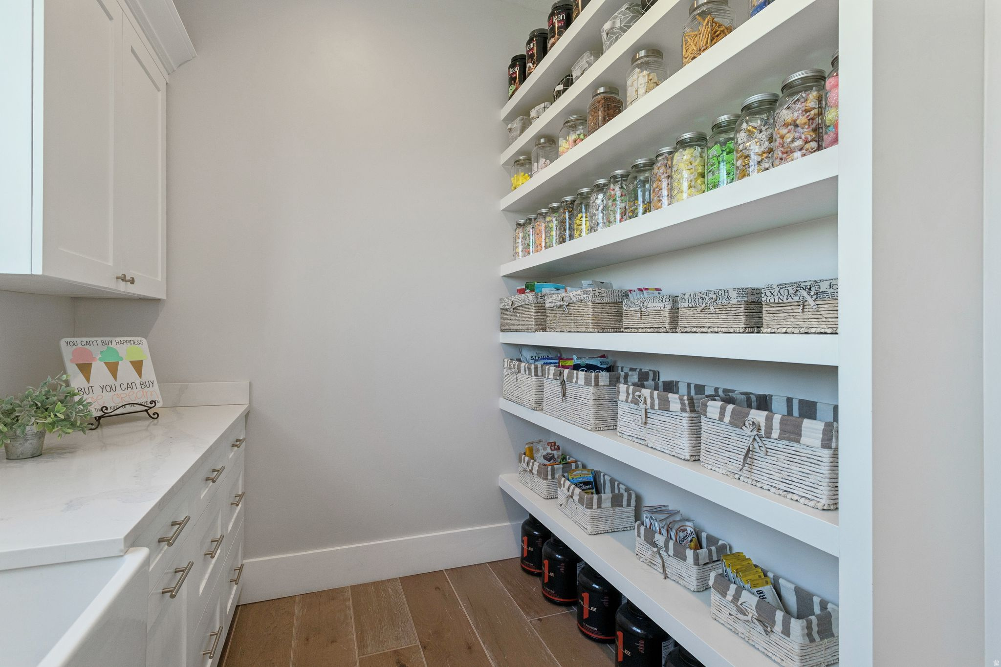 THREE FARMS ESTATES - Residential