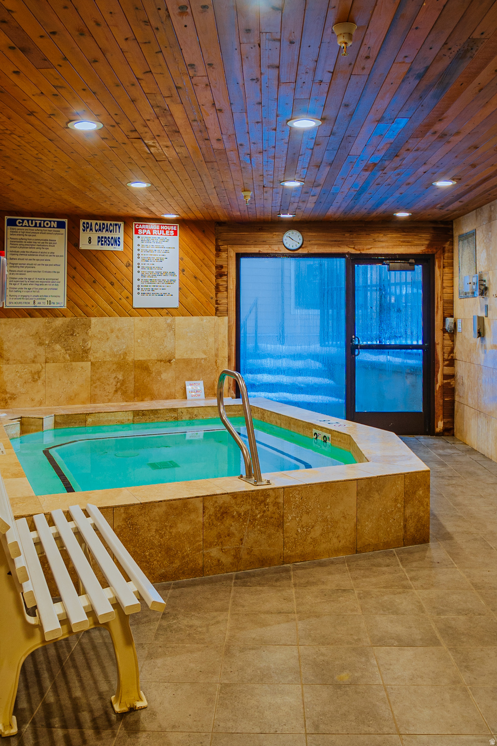 CARRIAGE HOUSE CONDO - Residential Lease