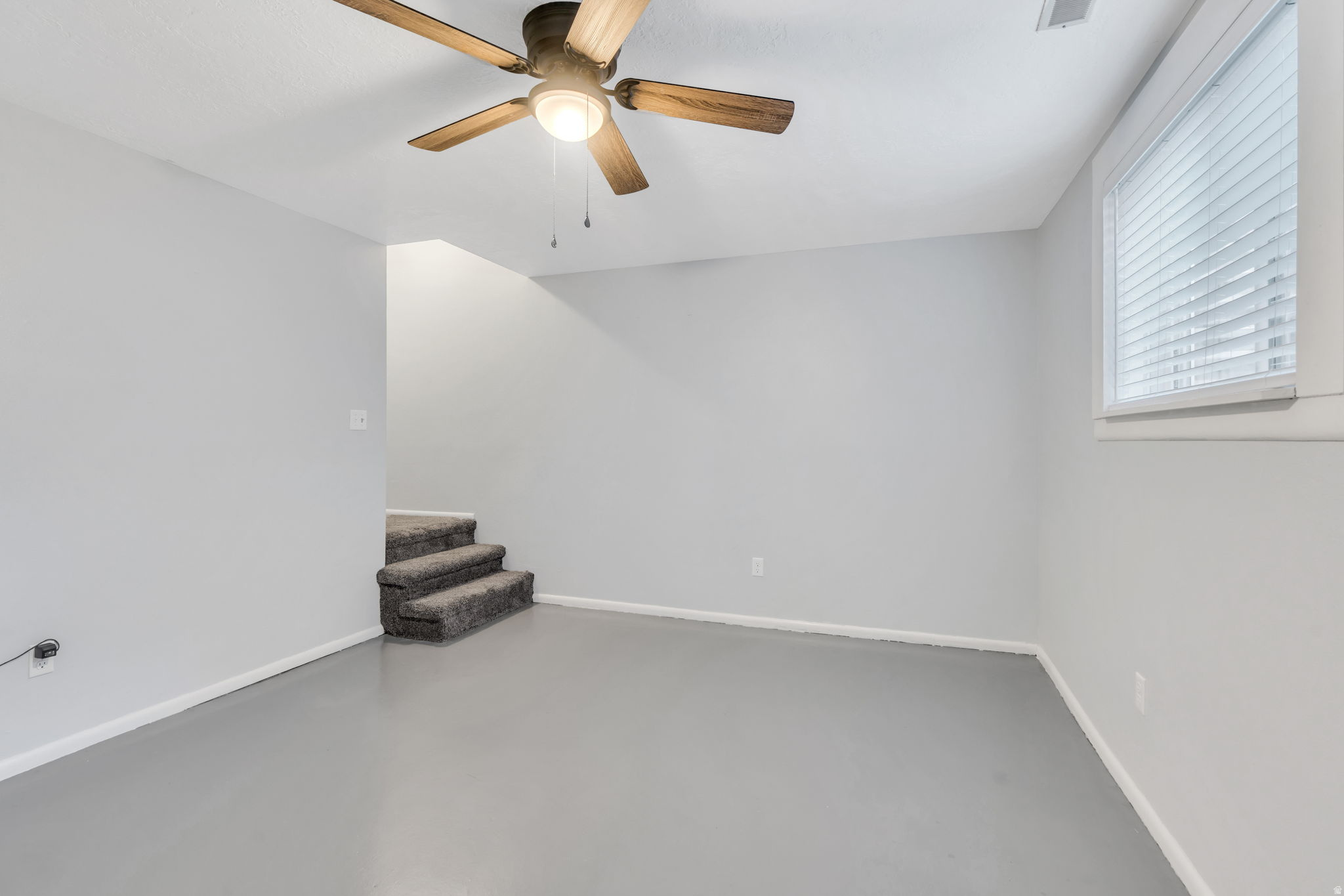 COLONY PARK - Residential