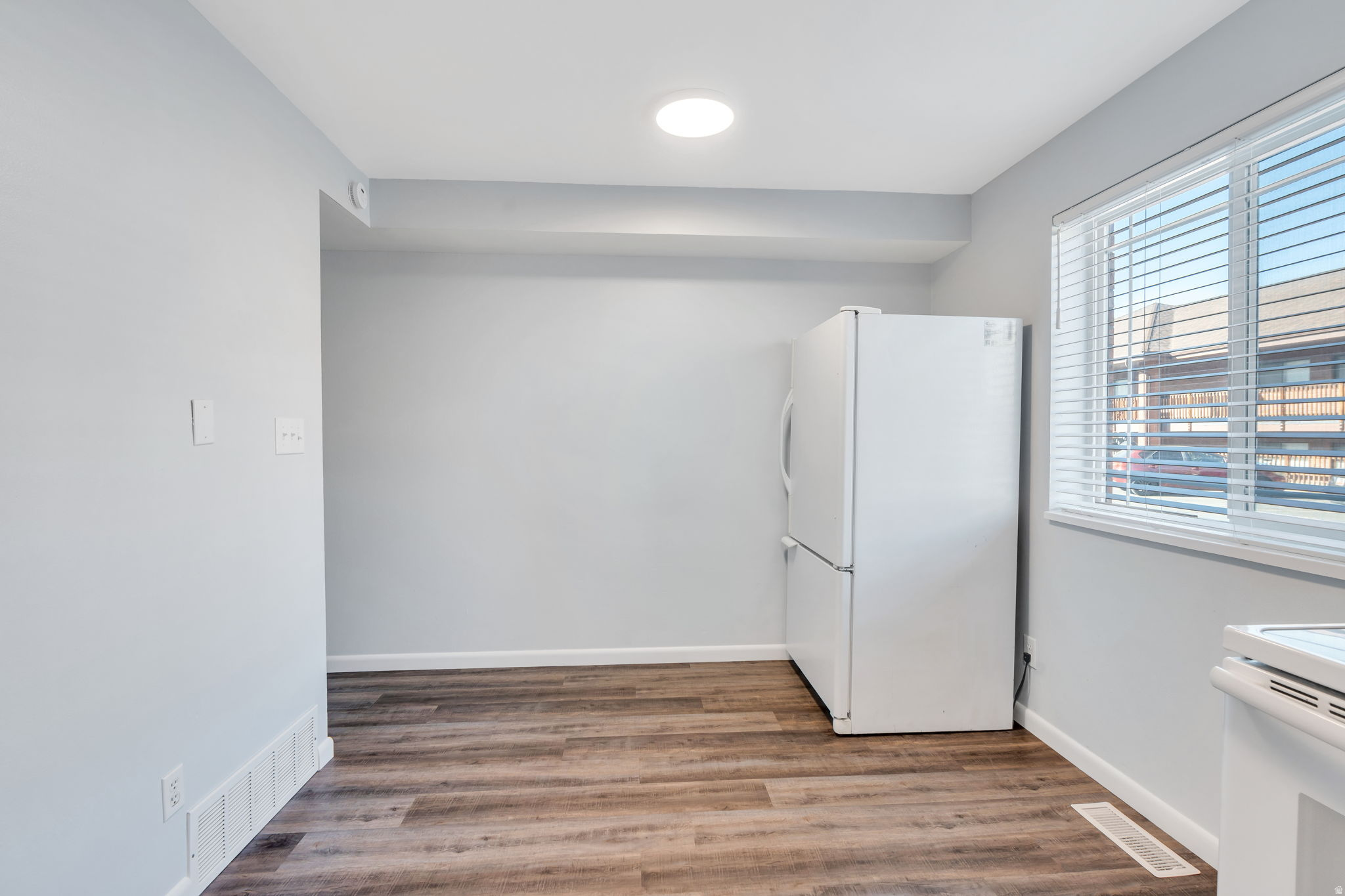 COLONY PARK - Residential