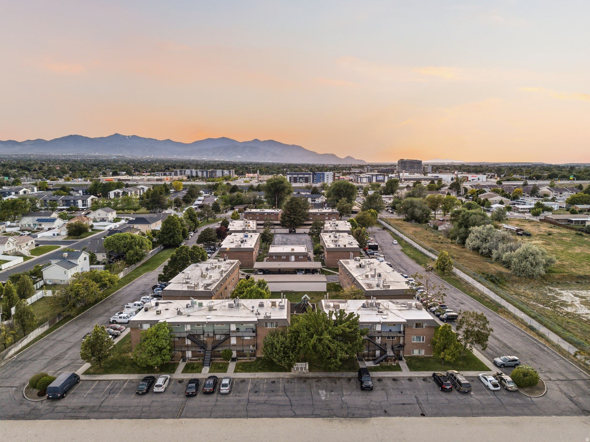 WESTGLEN VILLAGE - Residential