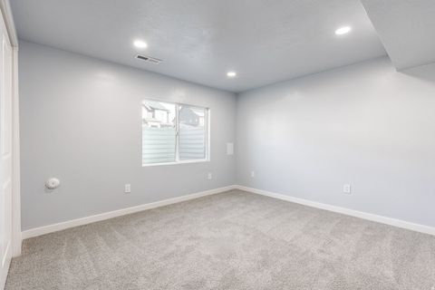Tiny photo for 1453 N LINEN WAY, Lehi, UT 84048 (MLS # 2140766)