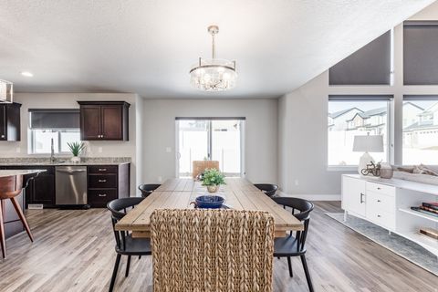 Tiny photo for 1453 N LINEN WAY, Lehi, UT 84048 (MLS # 2140766)