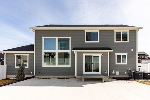 Tiny photo for 1453 N LINEN WAY, Lehi, UT 84048 (MLS # 2140766)