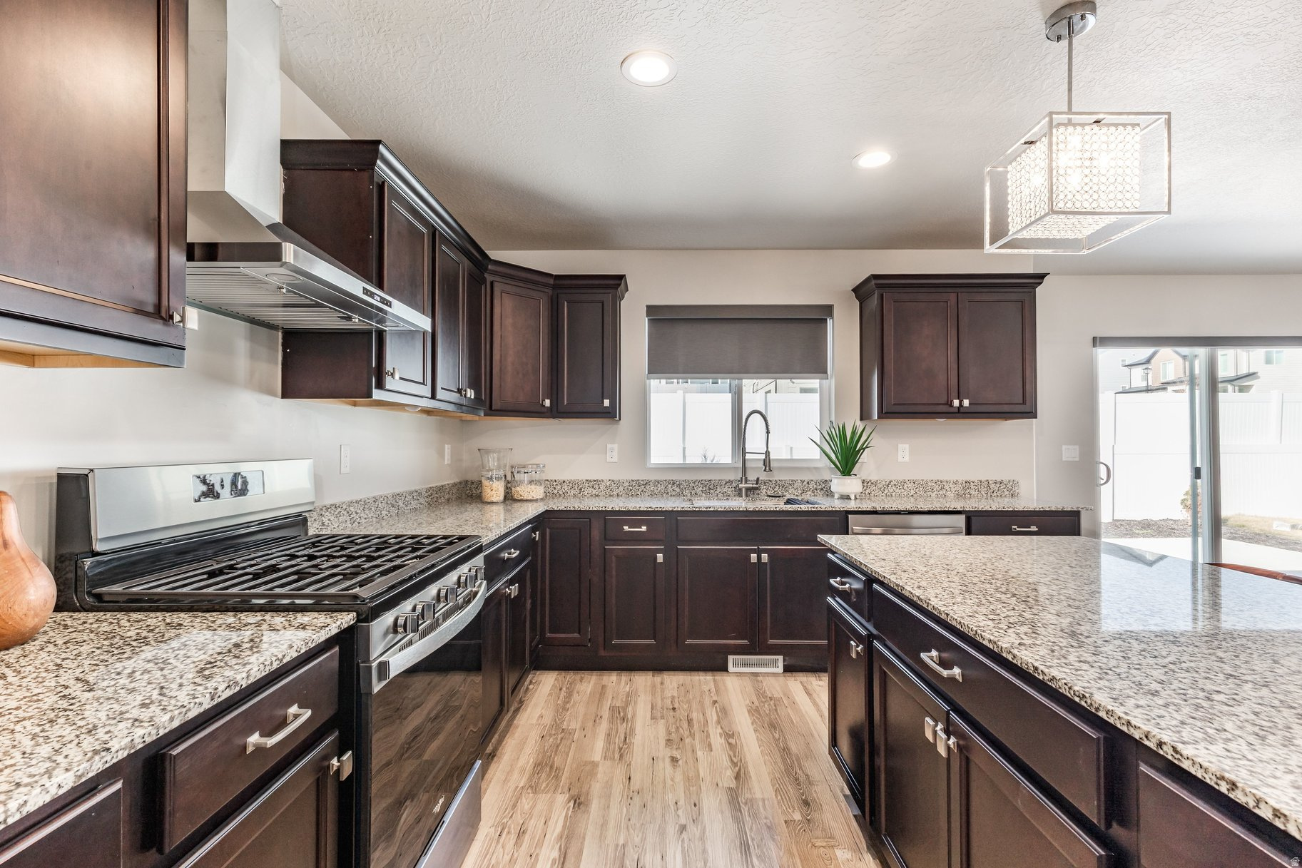 GARDNER - Residential